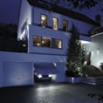 Výklopná garážová vrata ocelová